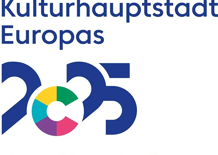 Lägenhet Wohnkomfort Und Retro-charme, Oepnv Fusslaeufig Erreichbar, Wlan *