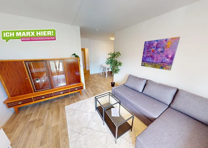 Lägenhet Wohnkomfort Und Retro-charme, Oepnv Fusslaeufig Erreichbar, Wlan *